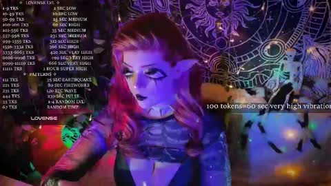 mirareed online show from 10.31.25