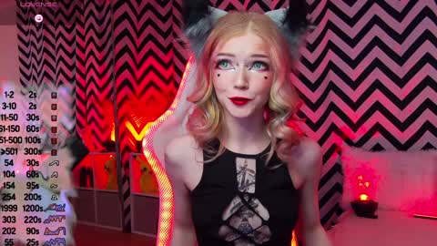 Snapshot of misamisamane chatting on 01.15.25 misa online show from 01.15.25