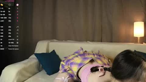 Snapshot of misaweiss chatting on 11.07.25 Misa online show from 11.07.25