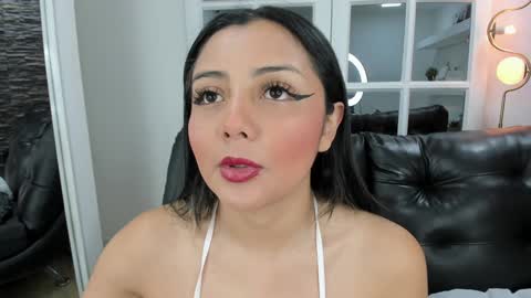 Snapshot of miss__anastasia chatting on 01.07.25 Anastisia online show from 01.07.25