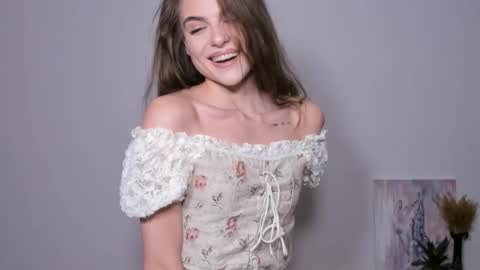 Snapshot of miss_algel chatting on 10.30.25 Katrin online show from 10.30.25