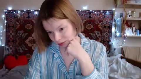 Elis online show from 12.17.24