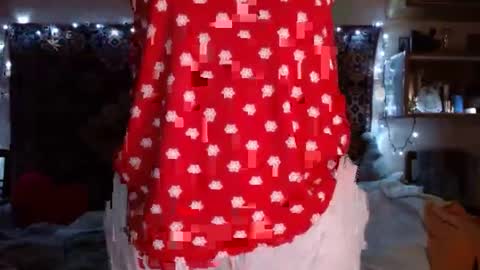 Elis online show from 01.24.25