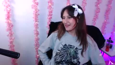 Snapshot of miss_katteyes chatting on 10.04.25 Katteyes online show from 10.04.25