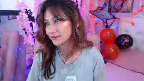 Snapshot of miss_katteyes chatting on 10.20.25 Katteyes online show from 10.20.25