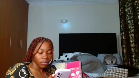 Snapshot of miss_kiarrafit chatting on 01.28.25 Miss Kiarrafit online show from 01.28.25