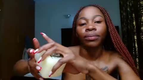 Snapshot of miss_kiarrafit chatting on 02.15.25 Miss Kiarrafit online show from 02.15.25