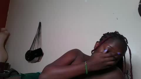 Snapshot of miss_kookie chatting on 02.12.25 miss_kookie online show from 02.12.25