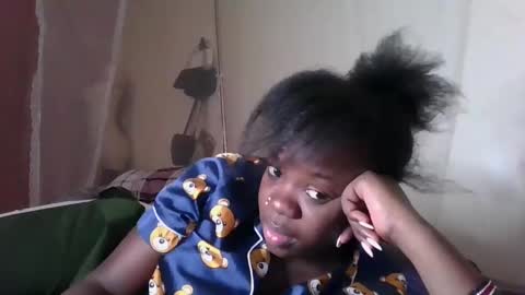 Snapshot of miss_kookie chatting on 03.11.25 miss_kookie online show from 03.11.25