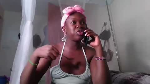 Snapshot of miss_kookie chatting on 03.12.25 miss_kookie online show from 03.12.25