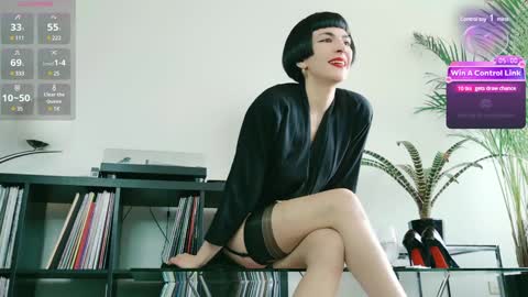 Snapshot of miss_satori_rose chatting on 01.28.25 Satori Rose online show from 01.28.25