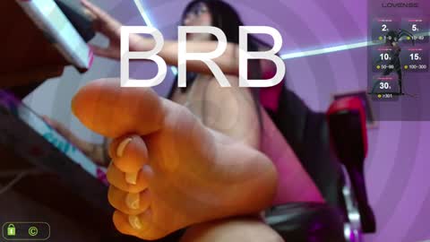    100 thumbs up online show from 01.17.25