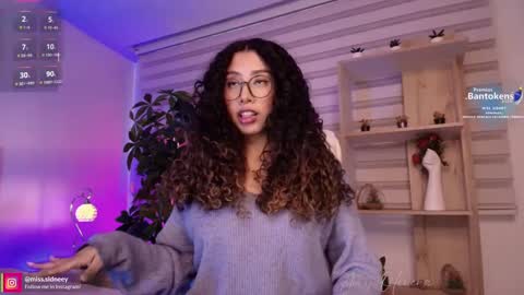 Amy Olivera online show from 09.11.25