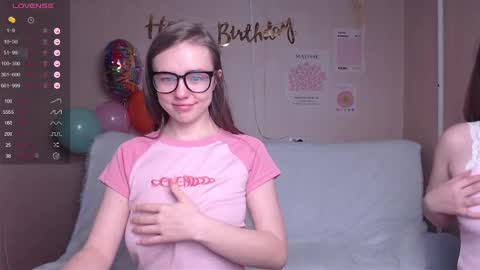 Snapshot of miss_sweetbb chatting on 12.02.24 Bella online show from 12.02.24