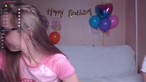 Snapshot of miss_sweetbb chatting on 12.03.24 Bella online show from 12.03.24