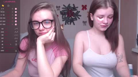 Snapshot of miss_sweetbb chatting on 12.27.24 Bella online show from 12.27.24