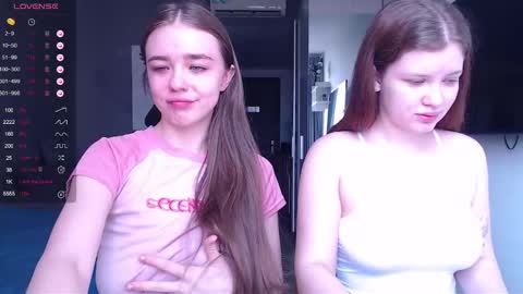Snapshot of miss_sweetbb chatting on 01.25.25 Bella online show from 01.25.25