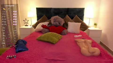 Snapshot of missangellina chatting on 01.14.25 Angelina online show from 01.14.25