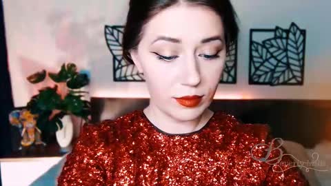 Snapshot of missbeverlymills chatting on 02.23.25 The divine Beverly online show from 02.23.25