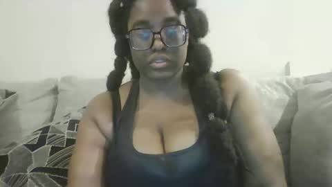 Snapshot of misscc9913 chatting on 12.04.25 misscc9913 online show from 12.04.25