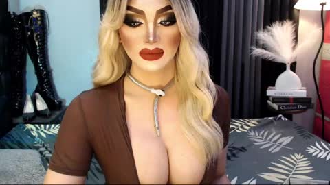 PRIESTESS CHANNEL online show from 03.11.25