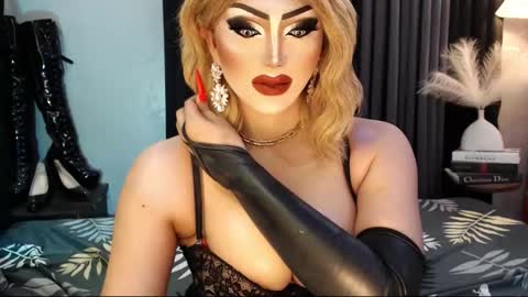 PRIESTESS CHANNEL online show from 09.11.25