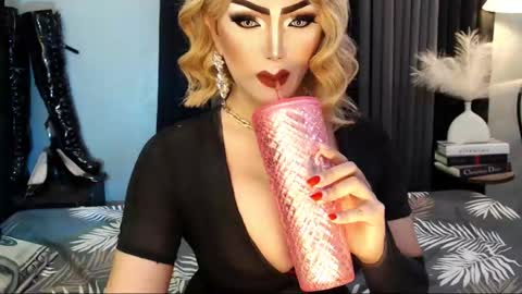 PRIESTESS CHANNEL online show from 10.29.25