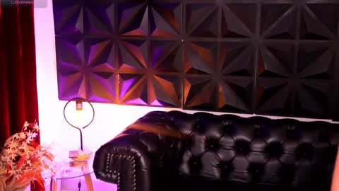 ELEKTRA online show from 12.17.24