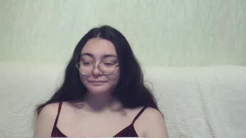 Snapshot of missis_mona chatting on 12.18.24 missis mona online show from 12.18.24