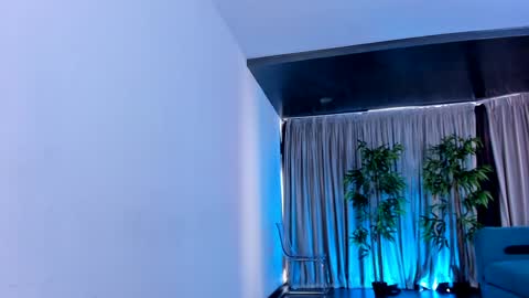 Snapshot of misskiarra chatting on 01.26.25 misskiarra online show from 01.26.25