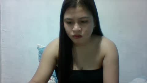 Snapshot of misskitty2xxx chatting on 03.10.25 Merry online show from 03.10.25
