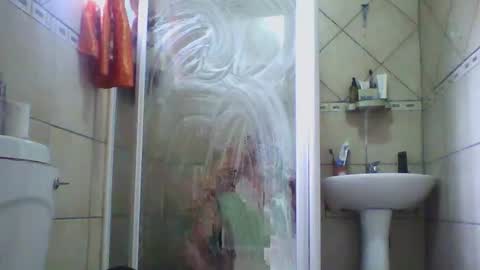 Snapshot of missmeandre chatting on 03.04.25 4bdn couple online show from 03.04.25