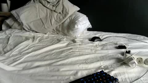 Snapshot of missnorsktorsk chatting on 09.28.25 Ezekiel online show from 09.28.25