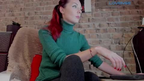 Miss Venus online show from 11.05.25