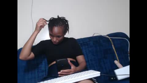Snapshot of missthighsohmy chatting on 12.06.24 missthighsohmy online show from 12.06.24