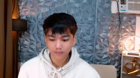 Snapshot of mister_officer chatting on 02.17.25 SAINT SACHI will make your day online show from 02.17.25