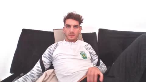 Snapshot of misterben96 chatting on 12.30.24 Mister pour ton plaisir online show from 12.30.24