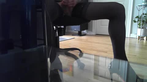 Charlie Brown online show from 10.23.25