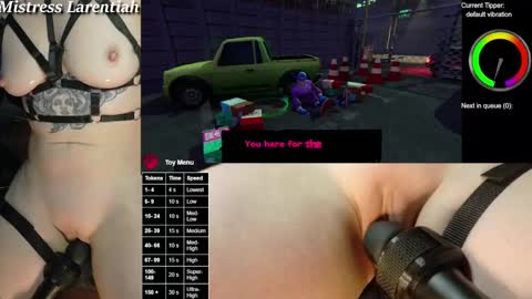 Snapshot of mistresslarentiah chatting on 01.31.25 Mistress Larentiah online show from 01.31.25