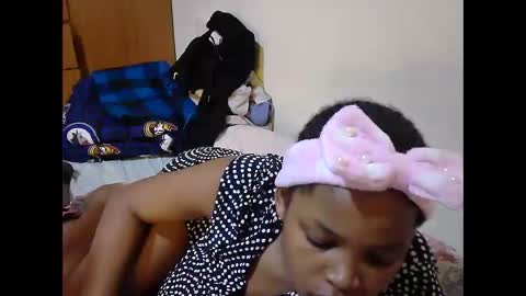 Snapshot of misty_shee chatting on 09.20.25 misty_shee online show from 09.20.25