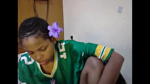 Snapshot of misty_shee chatting on 09.27.25 misty_shee online show from 09.27.25