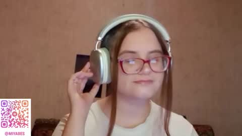 Milana online show from 09.20.25