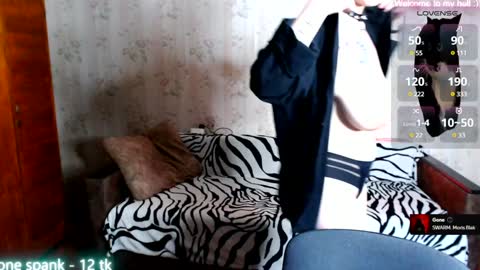 Snapshot of miyaway chatting on 02.01.25 Miya Weekend this week Wednesday and Thursday online show from 02.01.25