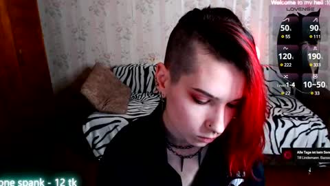 Snapshot of miyaway chatting on 02.14.25 Miya Weekend this week Wednesday and Thursday online show from 02.14.25