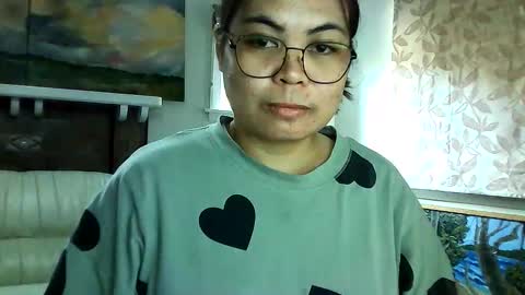 Snapshot of mizzmay chatting on 09.28.25 Mizzmay online show from 09.28.25