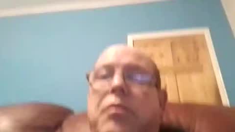 Snapshot of ml1968 chatting on 11.10.25 Leather Pants online show from 11.10.25