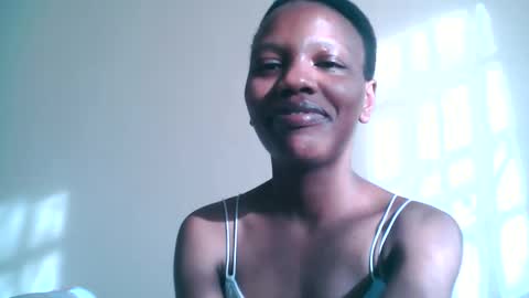 Snapshot of mlle_kali chatting on 10.12.25 Mlle Kali online show from 10.12.25