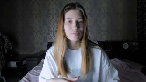 Lili online show from 10.20.25