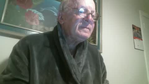 Snapshot of mmrstp chatting on 01.27.25 mmrstp online show from 01.27.25