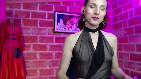 moira_hot online show from 10.04.25
